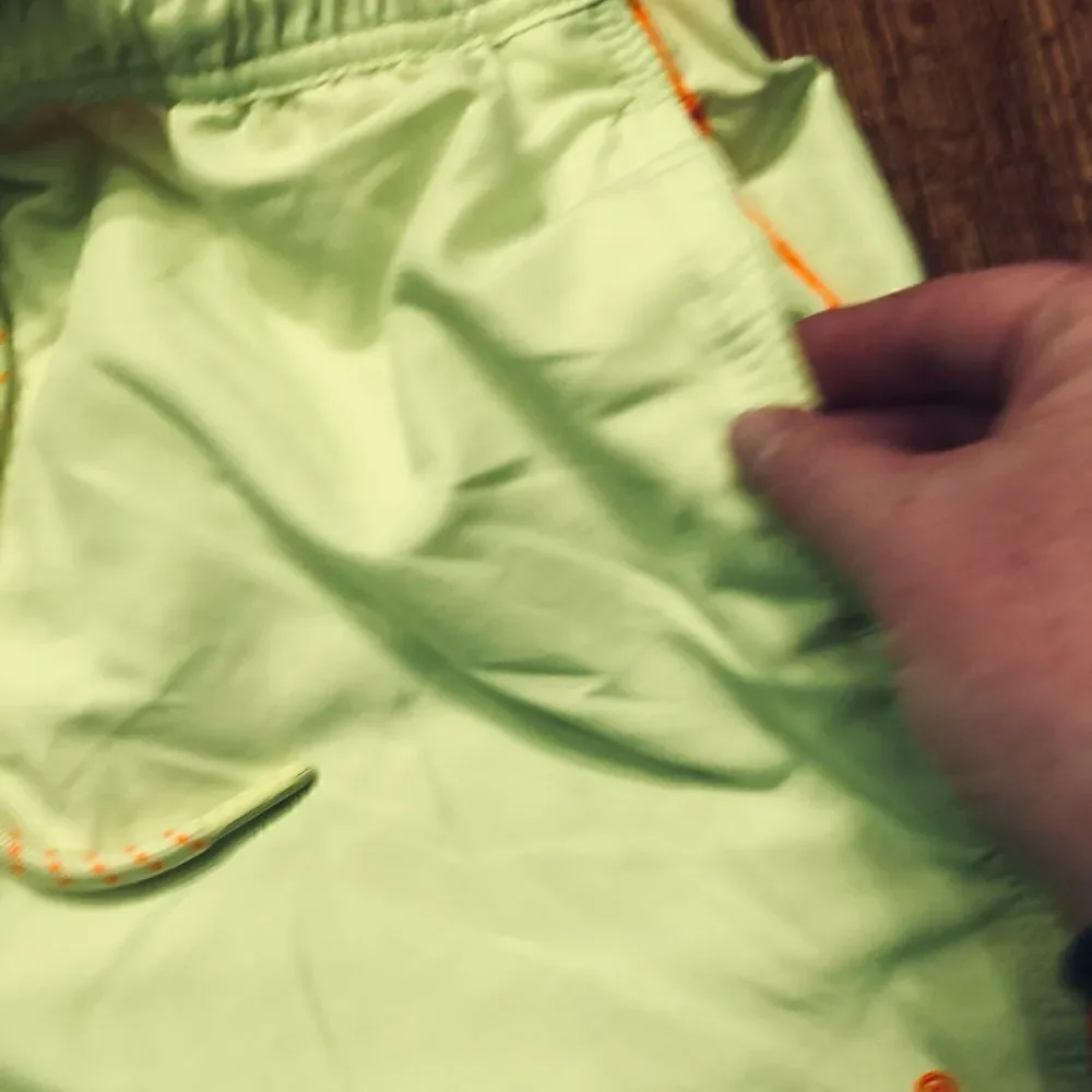 Superdry Beach Volley Swim Shorts XL-Sunblast Yellow